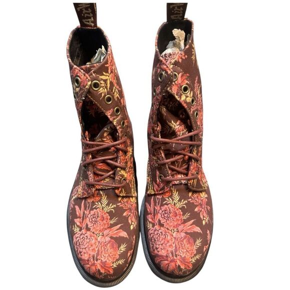 Dr Martens 1460 Beckett Cherry Red Jouy Floral Canvas Boot Size 7M / 8W NWOB - Picture 3 of 12